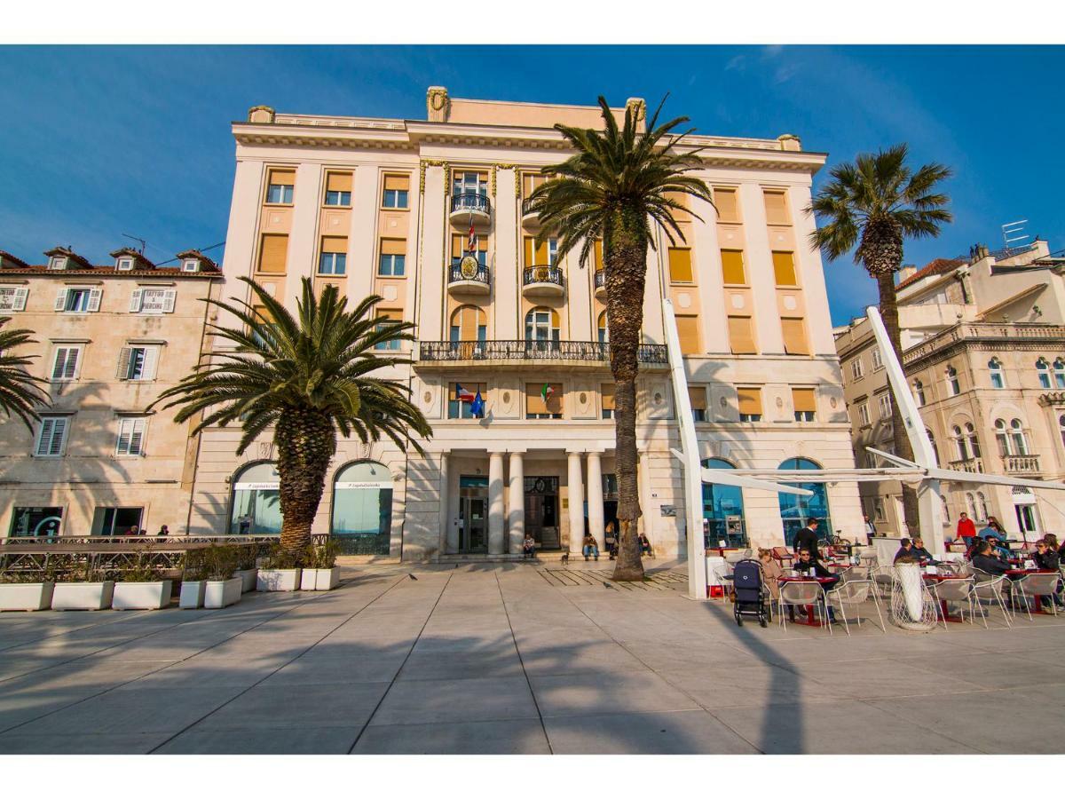 Riva Royal Lounge Apartment Split Exterior photo